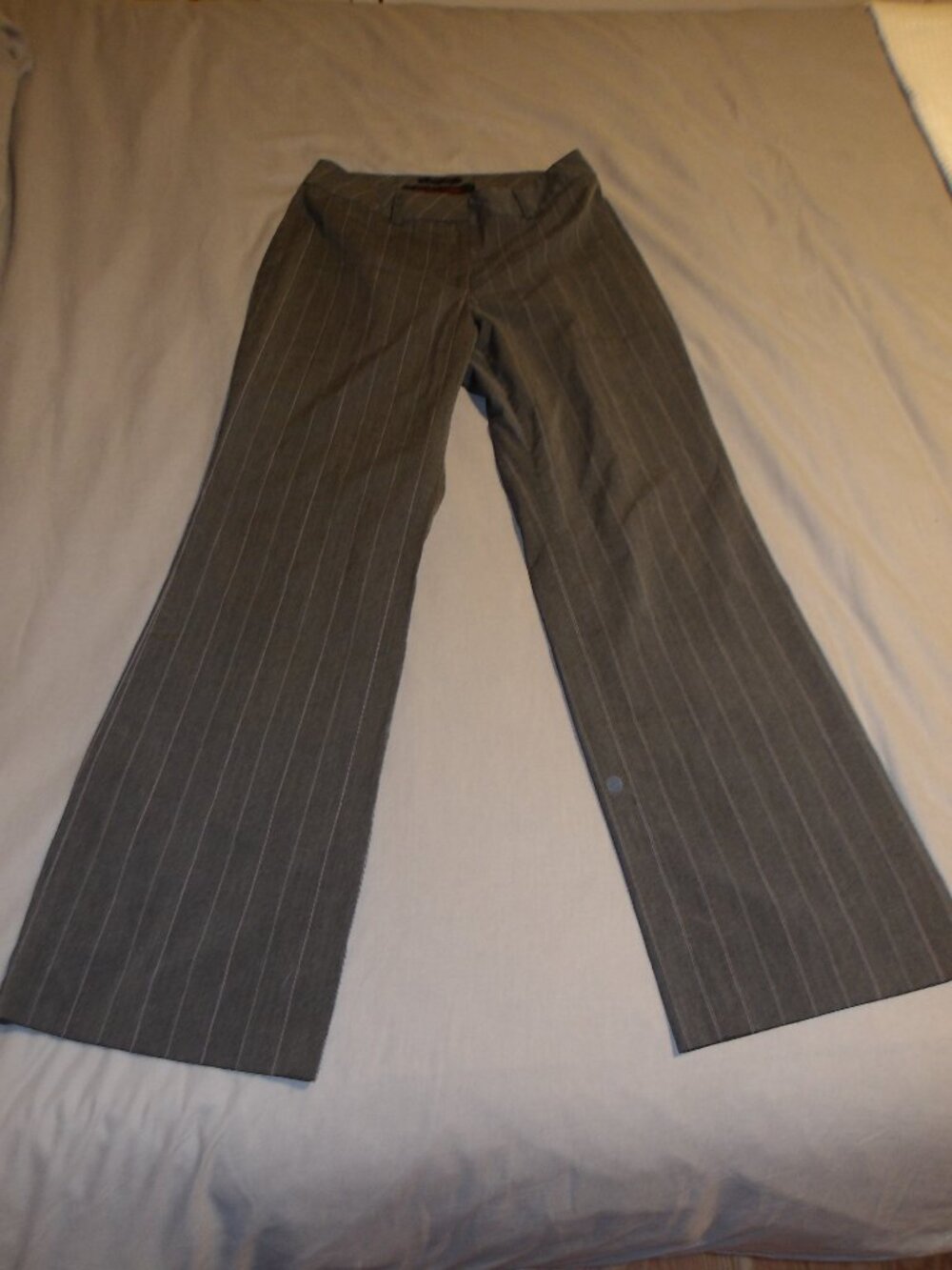Vintage Gloria Vanderbilt  Grey Wide Leg Trousers (6)